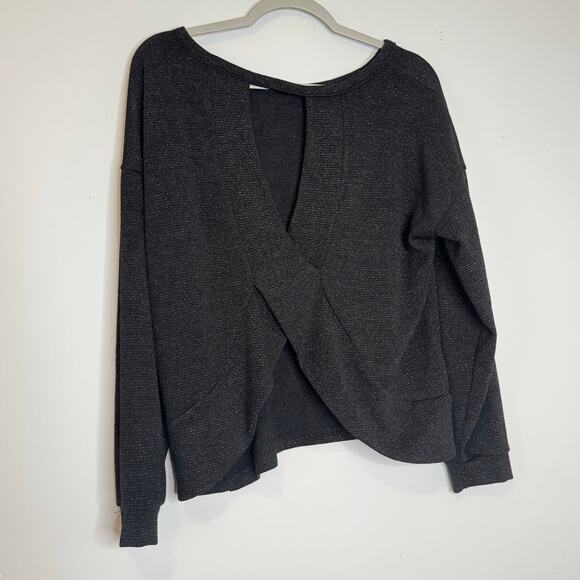 Kaileigh Sadaf Open Back Shimmery Knit Top Black Long Sleeve Size M NWOT - Picture 5 of 8